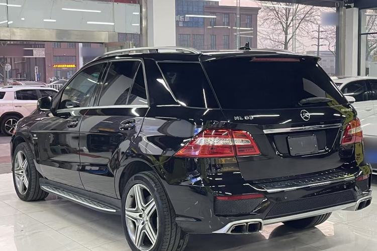 Used Mercedes-Benz M-Class AMG 2014 AMG ML 63 Exterior 3