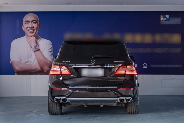Used Mercedes-Benz M-Class AMG 2014 AMG ML 63 Exterior 4