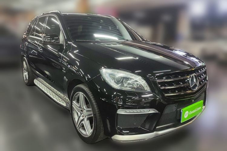 Used Mercedes-Benz M-Class AMG 2014 AMG ML 63 Front Right 45 Deg