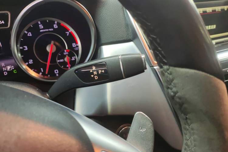 Used Mercedes-Benz M-Class AMG 2014 AMG ML 63 Gear Lever