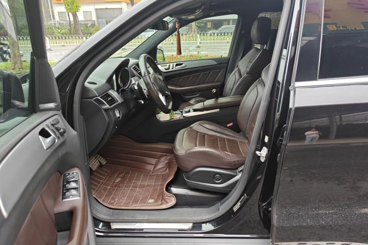 Used Mercedes-Benz M-Class AMG 2014 AMG ML 63 Left Front Seat