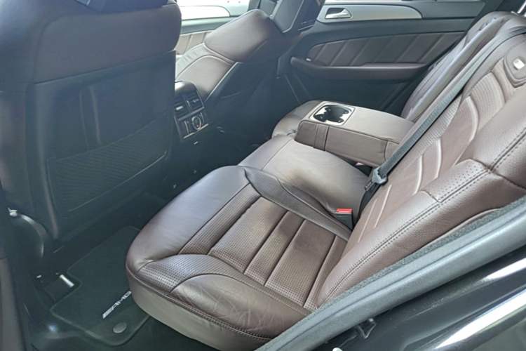 Used Mercedes-Benz M-Class AMG 2014 AMG ML 63 Left Rear Seat