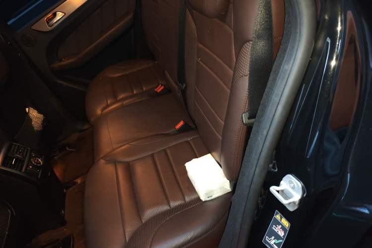 Used Mercedes-Benz M-Class AMG 2014 AMG ML 63 Left Rear Seat