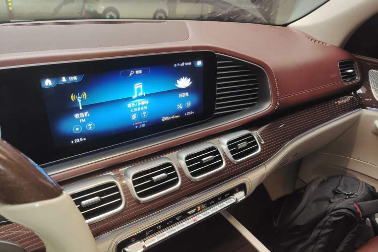 Used Mercedes-Benz Maybach GLS 2021 GLS 480 4MATIC Audio And AC Panel