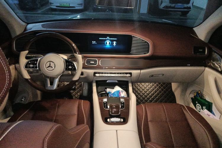 Used Mercedes-Benz Maybach GLS 2021 GLS 480 4MATIC Center Console