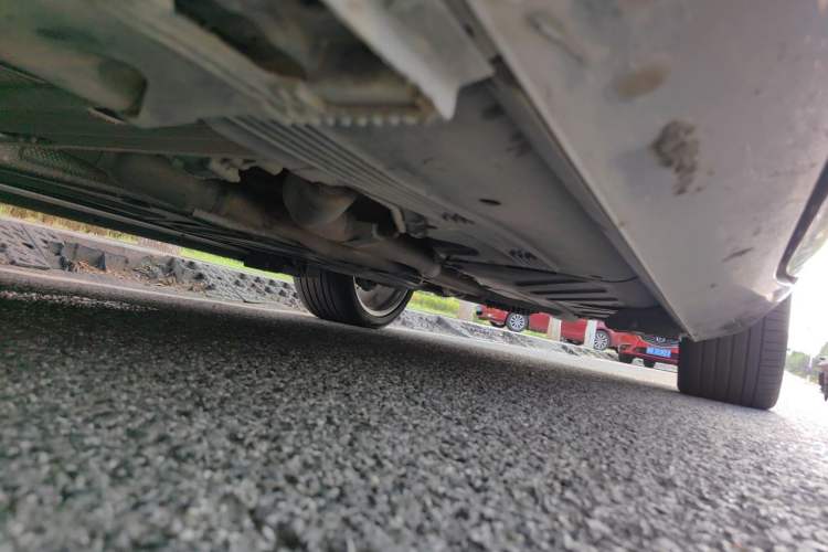 Used Mercedes-Benz Maybach GLS  Chassis Front Left
