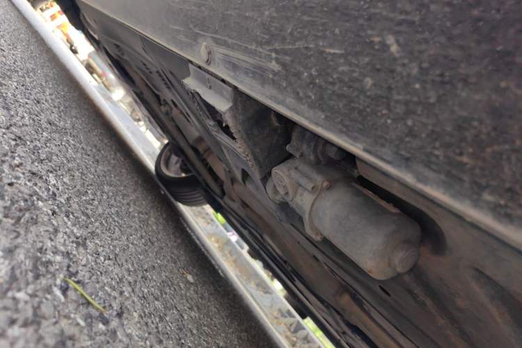 Used Mercedes-Benz Maybach GLS  Chassis Rear Left