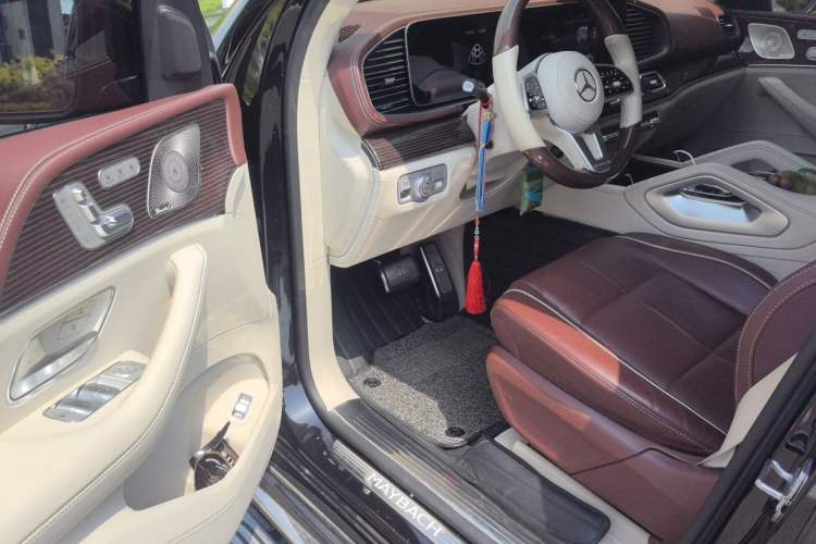Used Mercedes-Benz Maybach GLS 2021 GLS 480 4MATIC Driver Seat