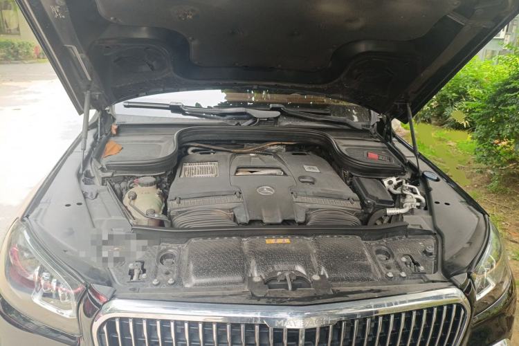 Used Mercedes-Benz Maybach GLS 2021 GLS 600 4MATIC Celebration Edition Engine Bay