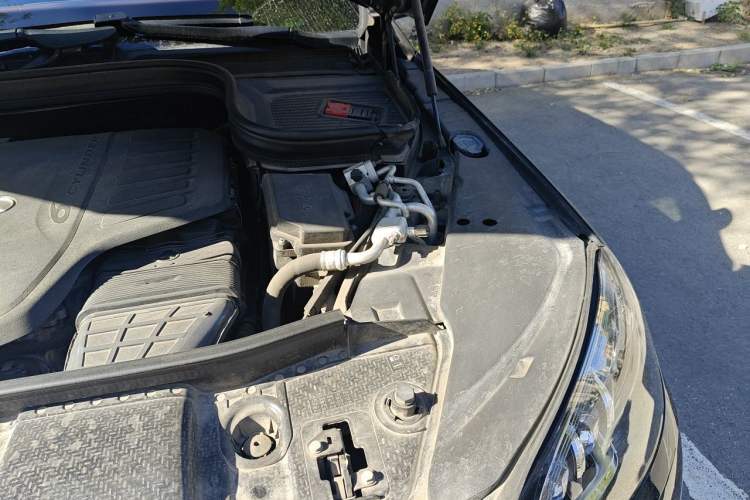 Used Mercedes-Benz Maybach GLS 2021 GLS 480 4MATIC Engine Bay Left