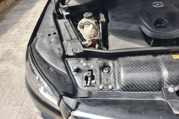 Used Mercedes-Benz Maybach GLS 2021 GLS 480 4MATIC Engine Bay Right
