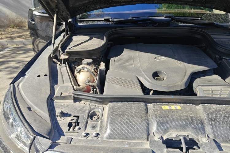 Used Mercedes-Benz Maybach GLS 2021 GLS 480 4MATIC Engine Bay Right