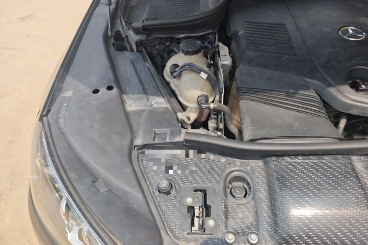 Used Mercedes-Benz Maybach GLS 2021 GLS 480 4MATIC Engine Bay Right