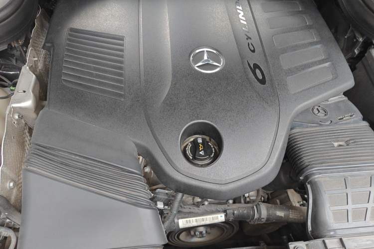 Used Mercedes-Benz Maybach GLS 2021 GLS 480 4MATIC Engine Bay