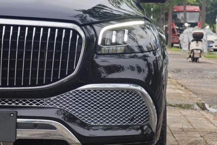 Used Mercedes-Benz Maybach GLS 2021 GLS 480 4MATIC Exterior 7