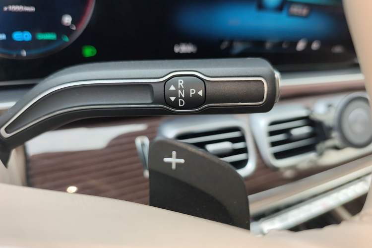 Used Mercedes-Benz Maybach GLS 2021 GLS 480 4MATIC Gear Lever