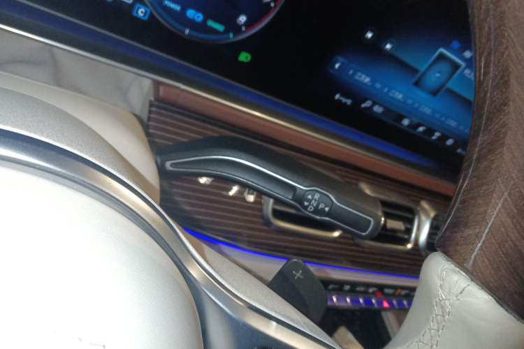 Used Mercedes-Benz Maybach GLS 2021 GLS 480 4MATIC Gear Lever