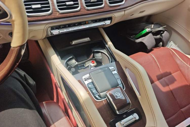 Used Mercedes-Benz Maybach GLS 2021 GLS 480 4MATIC Gear Lever