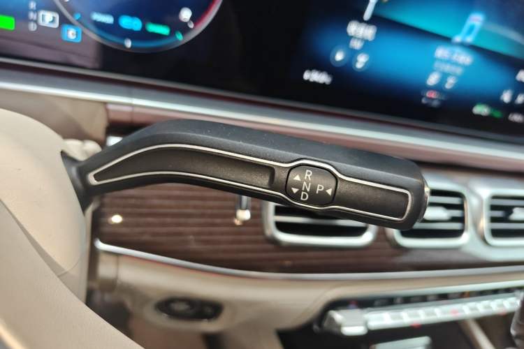 Used Mercedes-Benz Maybach GLS 2021 GLS 480 4MATIC Gear Lever
