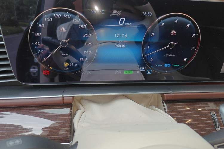 Used Mercedes-Benz Maybach GLS 2021 GLS 480 4MATIC Instrument Cluster