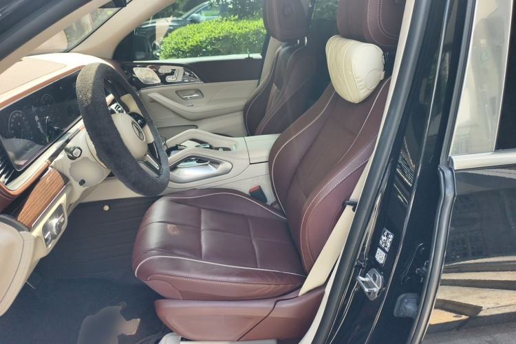 Used Mercedes-Benz Maybach GLS 2021 GLS 480 4MATIC Left Front Seat