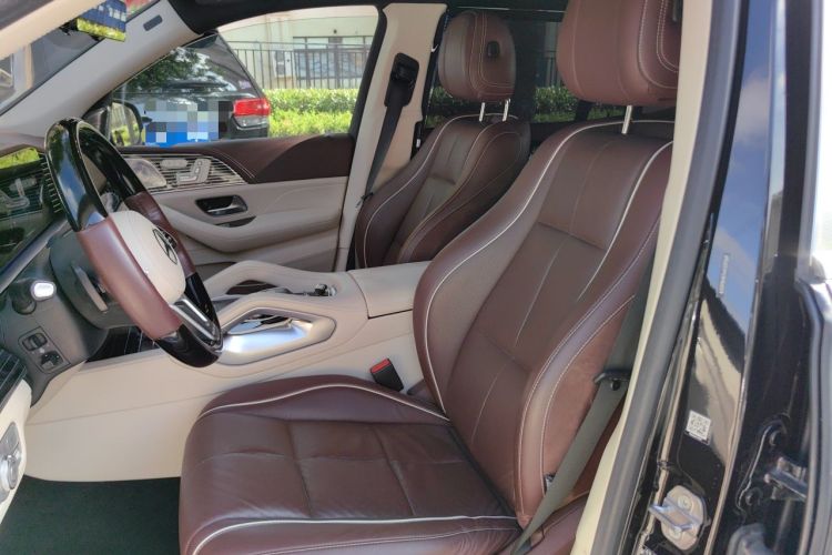Used Mercedes-Benz Maybach GLS  Left Front Seat