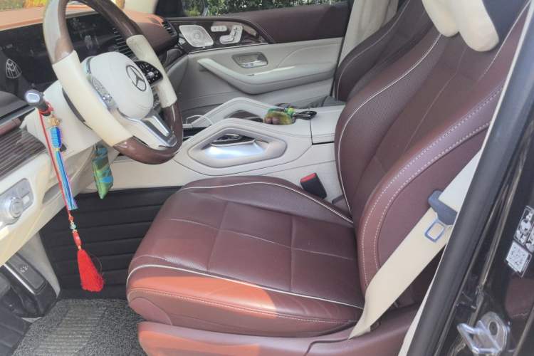 Used Mercedes-Benz Maybach GLS 2021 GLS 480 4MATIC Left Front Seat