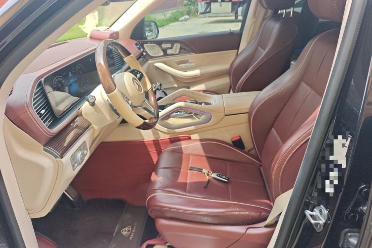 Used Mercedes-Benz Maybach GLS 2021 GLS 480 4MATIC Left Front Seat