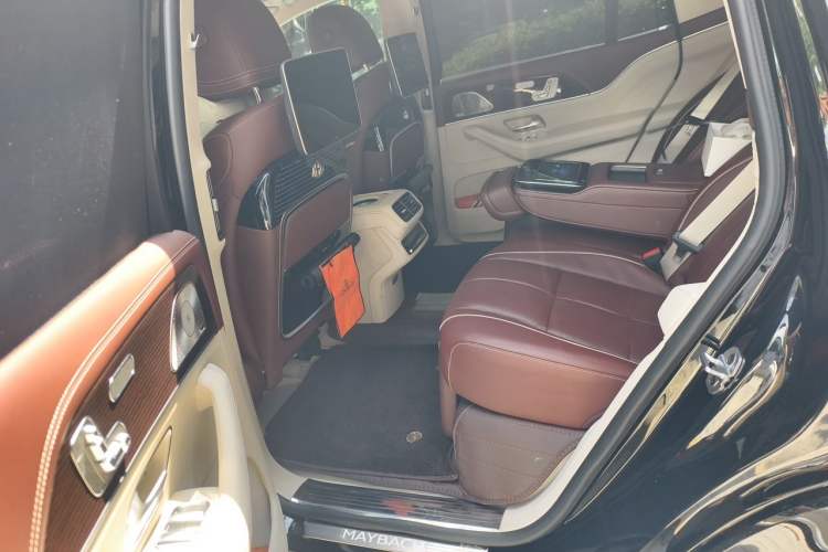 Used Mercedes-Benz Maybach GLS 2021 GLS 480 4MATIC Left Rear Seat