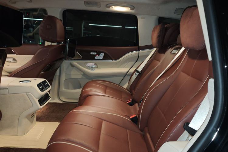 Used Mercedes-Benz Maybach GLS 2021 GLS 480 4MATIC Left Rear Seat