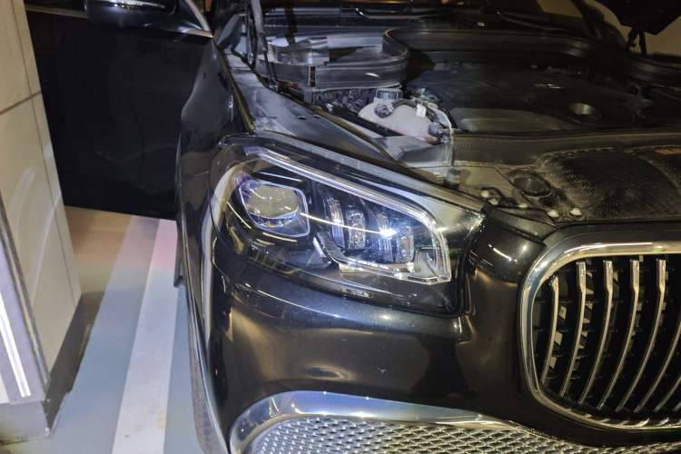 Used Mercedes-Benz Maybach GLS 2021 GLS 480 4MATIC Right Front Headlight