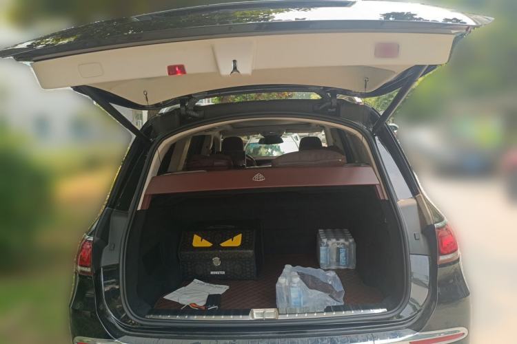 Used Mercedes-Benz Maybach GLS 2021 GLS 600 4MATIC Celebration Edition Trunk