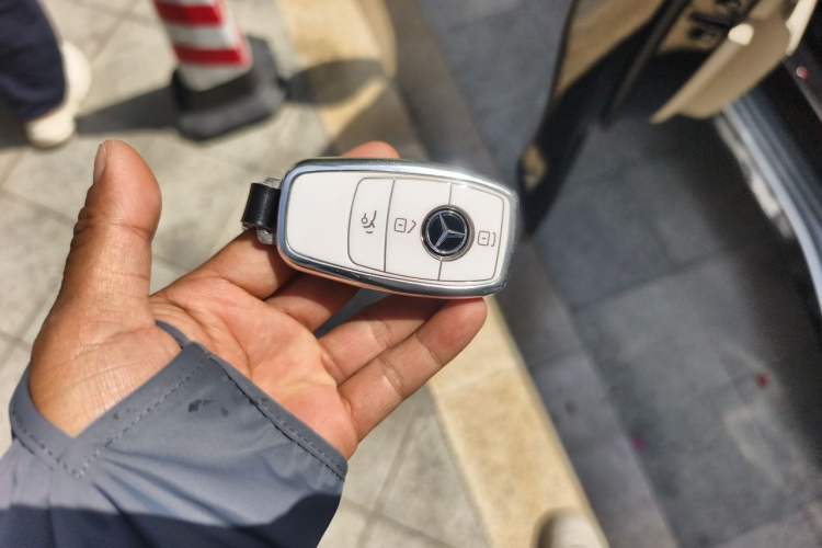 Used Mercedes-Benz Maybach GLS 2021 GLS 480 4MATIC Vehicle Key