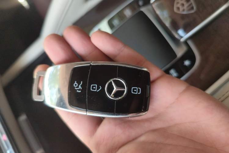 Used Mercedes-Benz Maybach GLS 2021 GLS 480 4MATIC Vehicle Key