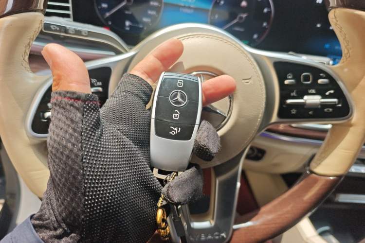 Used Mercedes-Benz Maybach GLS 2021 GLS 480 4MATIC Vehicle Key
