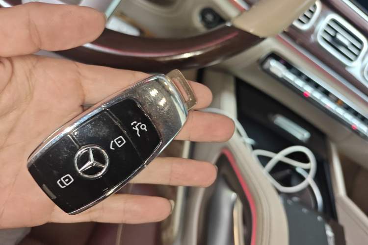 Used Mercedes-Benz Maybach GLS 2021 GLS 480 4MATIC Vehicle Key