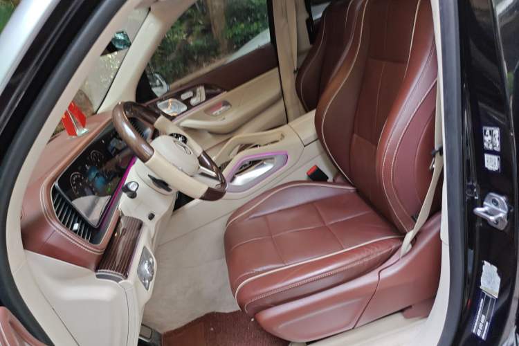 Used Mercedes-Benz Maybach GLS 2021 GLS 480 4MATIC Left Front Seat