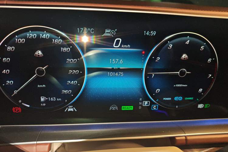 Used Mercedes-Benz Maybach GLS 2021 GLS 480 4MATIC Odometer Close Up