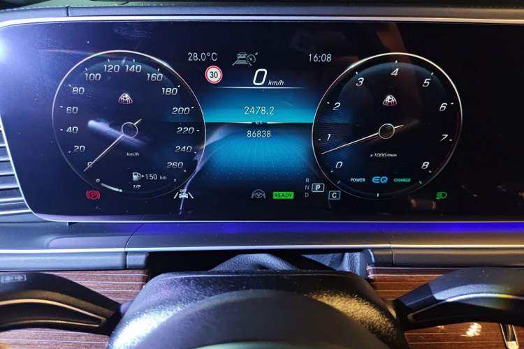 Used Mercedes-Benz Maybach GLS 2021 GLS 600 4MATIC Celebration Edition Odometer Close Up