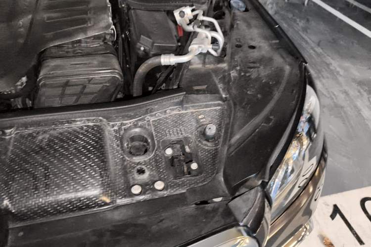 Used Mercedes-Benz Maybach GLS 2021 GLS 480 4MATIC Engine Bay Left
