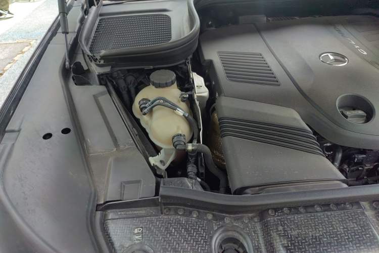 Used Mercedes-Benz Maybach GLS 2021 GLS 480 4MATIC Engine Bay Right