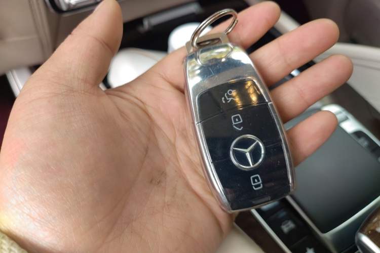 Used Mercedes-Benz Maybach GLS 2021 GLS 480 4MATIC Vehicle Key