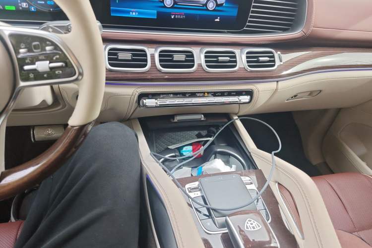 Used Mercedes-Benz Maybach GLS 2022 GLS 480 4MATIC Audio And AC Panel