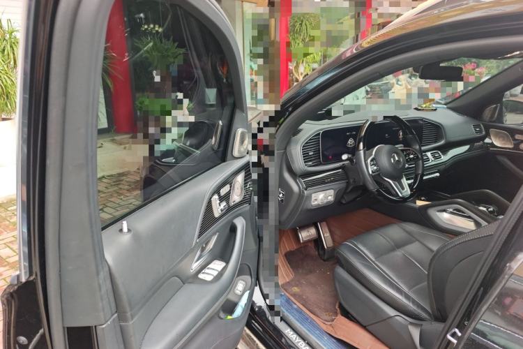 Used Mercedes-Benz Maybach GLS 2022 GLS 600 4MATIC Celebration Edition Driver Seat
