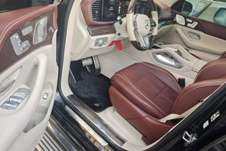 Used Mercedes-Benz Maybach GLS 2022 GLS 480 4MATIC Driver Seat