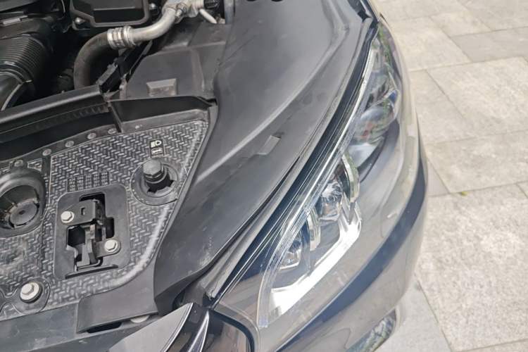 Used Mercedes-Benz Maybach GLS 2022 GLS 480 4MATIC Engine Bay Left