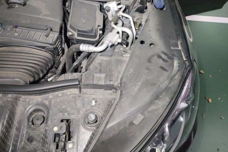 Used Mercedes-Benz Maybach GLS 2022 GLS 600 4MATIC Celebration Edition Engine Bay Left