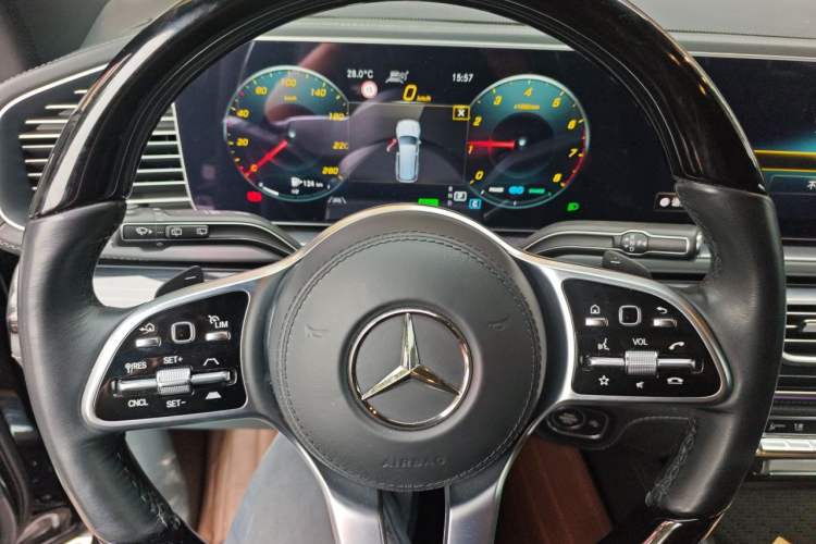 Used Mercedes-Benz Maybach GLS 2022 GLS 600 4MATIC Celebration Edition Instrument Cluster