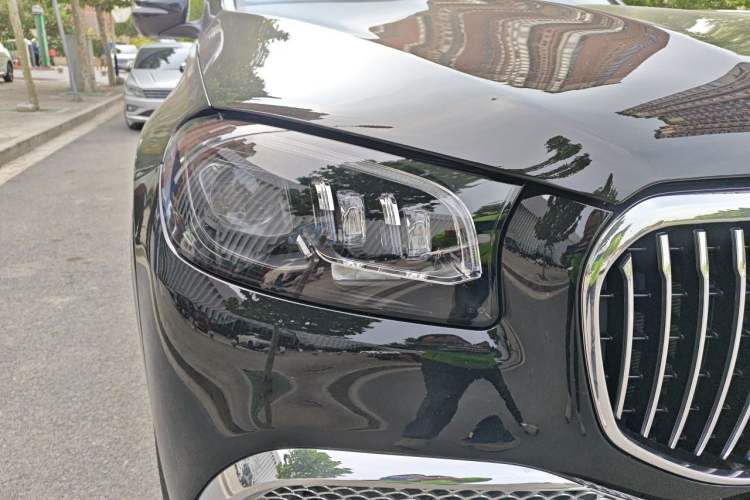 Used Mercedes-Benz Maybach GLS 2022 GLS 480 4MATIC Right Front Headlight