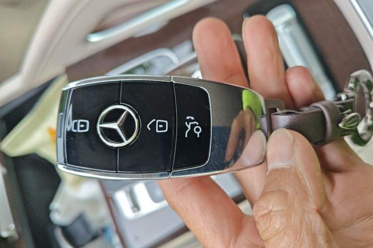 Used Mercedes-Benz Maybach GLS 2022 GLS 480 4MATIC Vehicle Key
